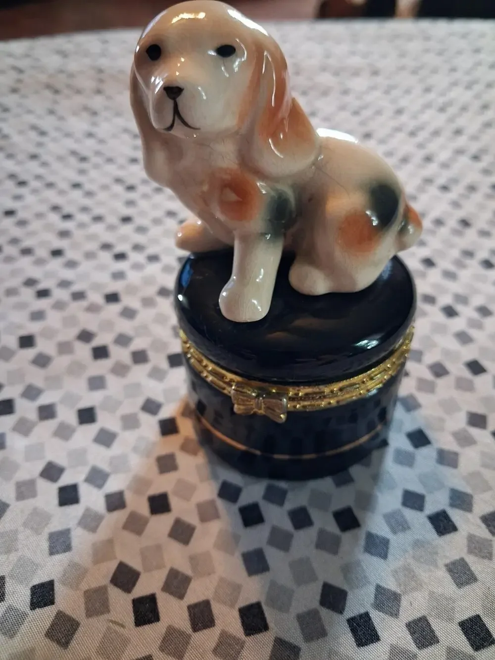 Cocker Spaniel Porcelain Small Trinket Box Hinged Crackle Glaze Dog Puppy Black
